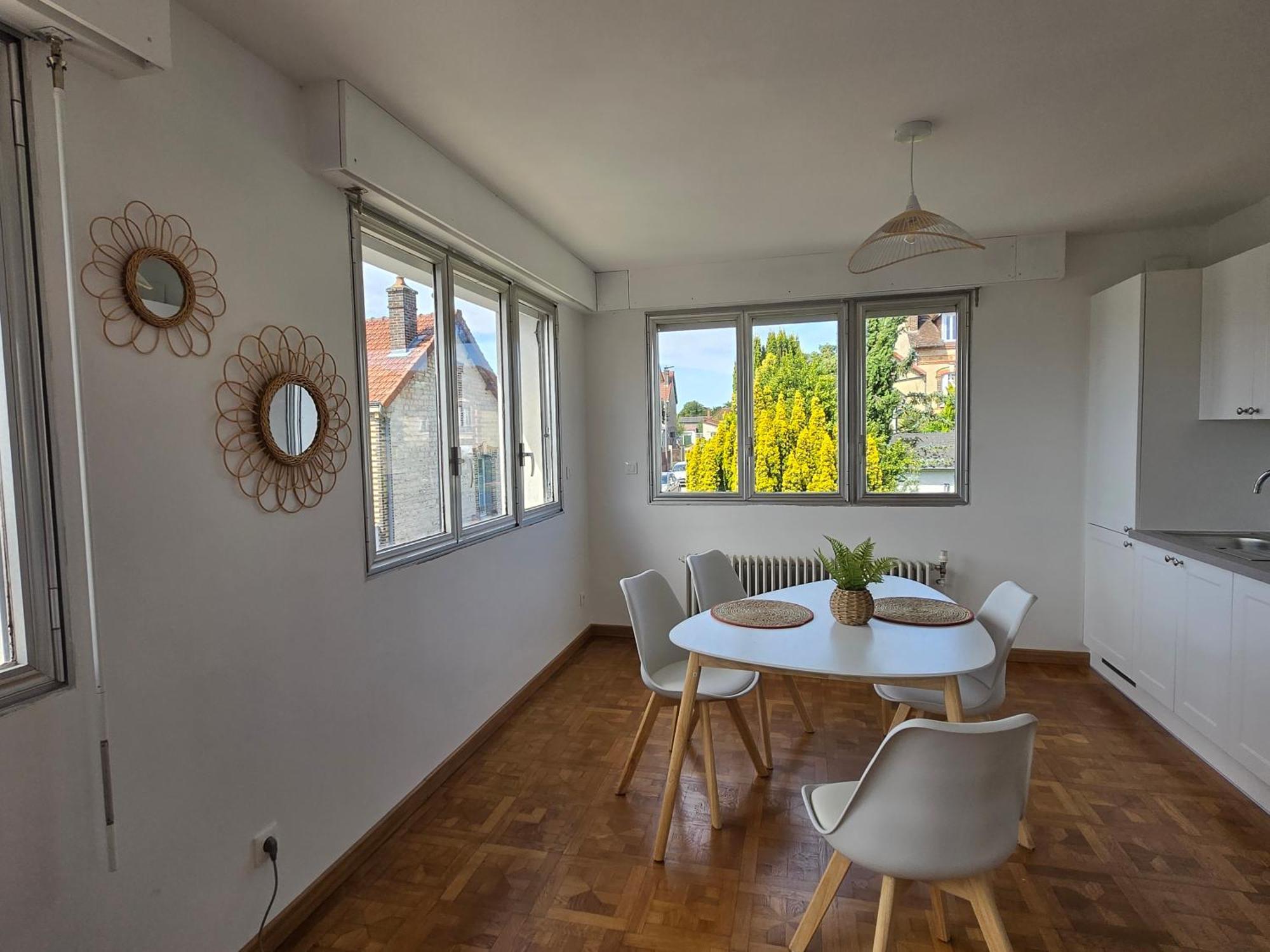 Le1bis - T2 50 M2 Equipe - Place De Parking Privee Apartment *